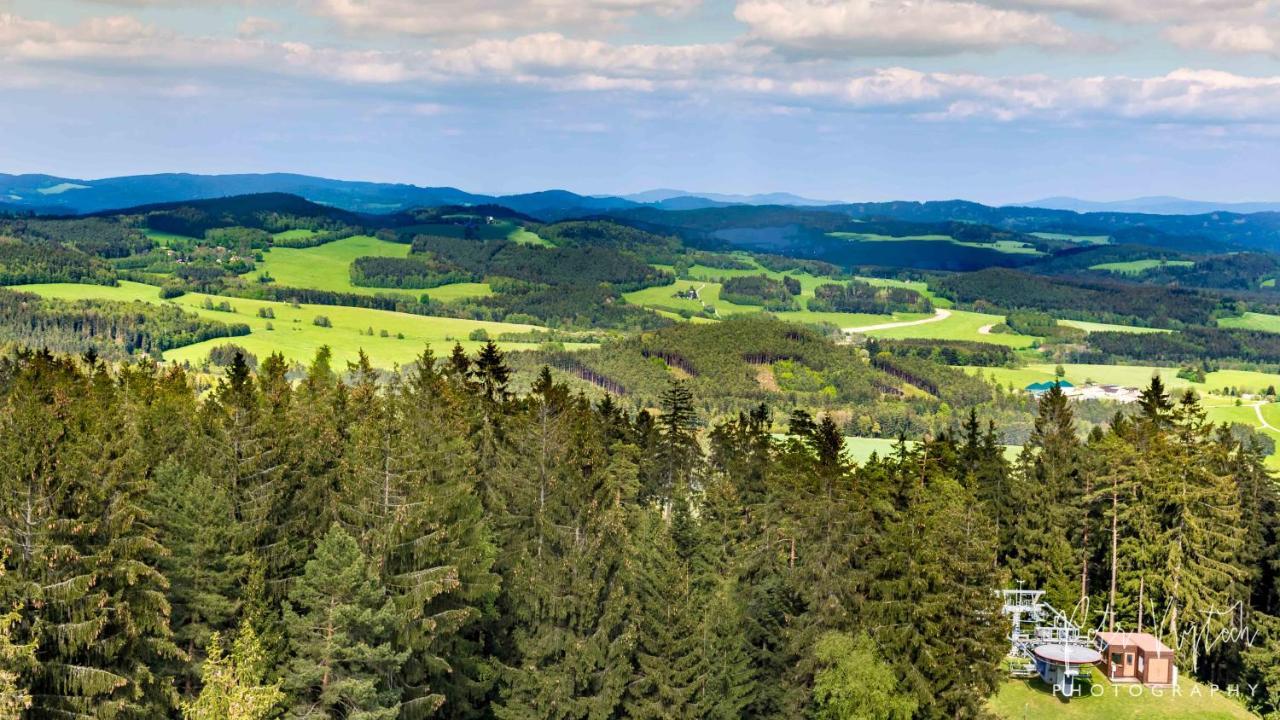 Apartman Na Lipne Frymburk nad Vltavou Exterior foto