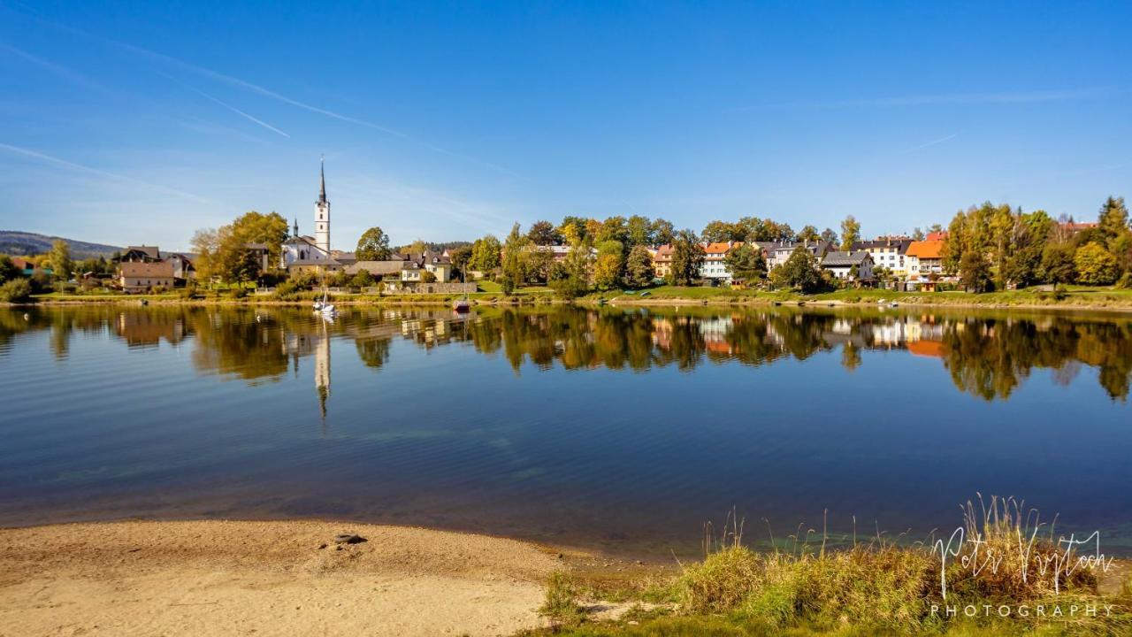 Apartman Na Lipne Frymburk nad Vltavou Exterior foto